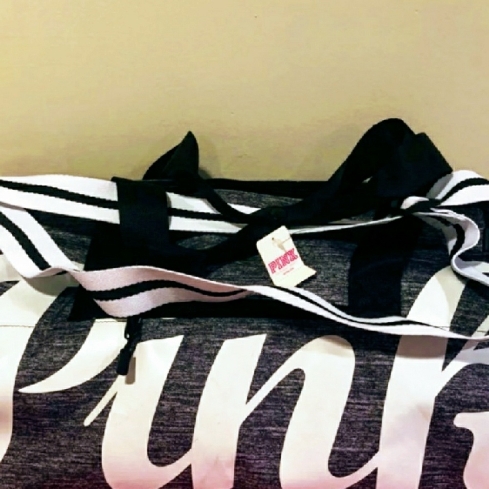 🆕PINK VS* PINK LOGO DUFFLE BAG - Picture 4 of 4